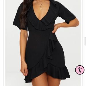 Black prettylittlething dress super cute!!